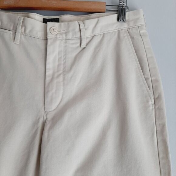 J. CREW Broken In Classic Chino Pants Light Beige Men's Sz 31 - Picture 4 of 11